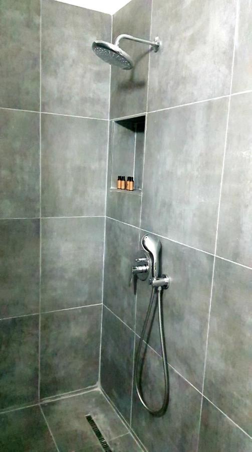 Bindi Apartment Himare Exterior foto