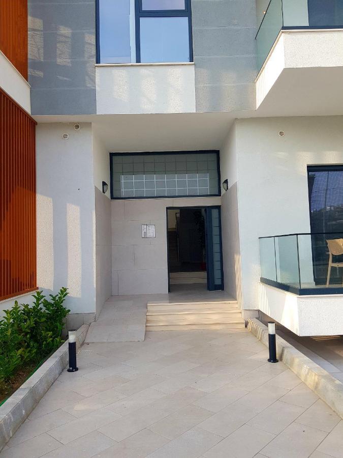 Bindi Apartment Himare Exterior foto